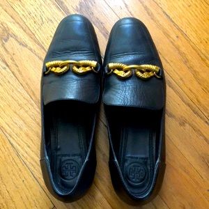 Tory Burch sz 6 loafer